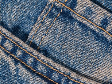 El pequeño bolsillo de los jeans fue creado en 1873 por Levi Strauss y Jacob Davis. ESPECIAL/PEXELS