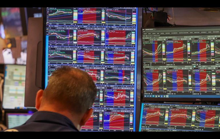 Al interior del mercado mexicano, destacaron las ganancias semanales de Industrias Peñoles, Grupo México, Vesta, Grupo Cementos de Chihuahua y Sigma Foods. EFE/S. Yenesel