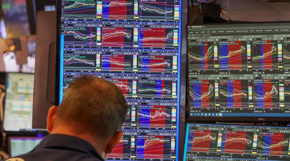 Al interior del mercado mexicano, destacaron las ganancias semanales de Industrias Peñoles, Grupo México, Vesta, Grupo Cementos de Chihuahua y Sigma Foods. EFE/S. Yenesel