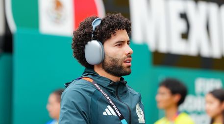 Diversos equipos de la Liga MX han levantado la mano y buscan activamente al 'Chino' Huerta para repatriarlo. IMAGO7.