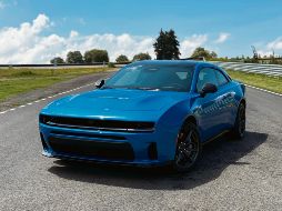 El Dodge Charger Scat Pack recupera el espíritu de los muscle cars con un diseño imponente, 550 HP y tracción integral. CORTESÍA