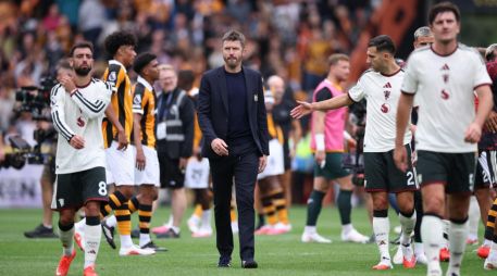 El ManU se fue vacío y con una imagen que huele a que esta tampoco va a ser su temporada, que llevan ya trece años sin ganar la Premier, desde la última campaña de Alex Ferguson. EFE / EPA / A. Vaughan