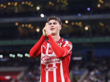 El Guadalajara dejó claro que las puertas de Verde Valle permanecerán abiertas para Armando González, al recordarle que, pese a su salida, "Chivas siempre será su casa". IMAGO7