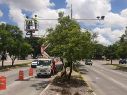 Durante las próximas semanas se instalará también el señalamiento preventivo en tres puntos restantes, completando el corredor Lázaro Cárdenas-Carretera. ESPECIAL