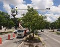 Durante las próximas semanas se instalará también el señalamiento preventivo en tres puntos restantes, completando el corredor Lázaro Cárdenas-Carretera. ESPECIAL