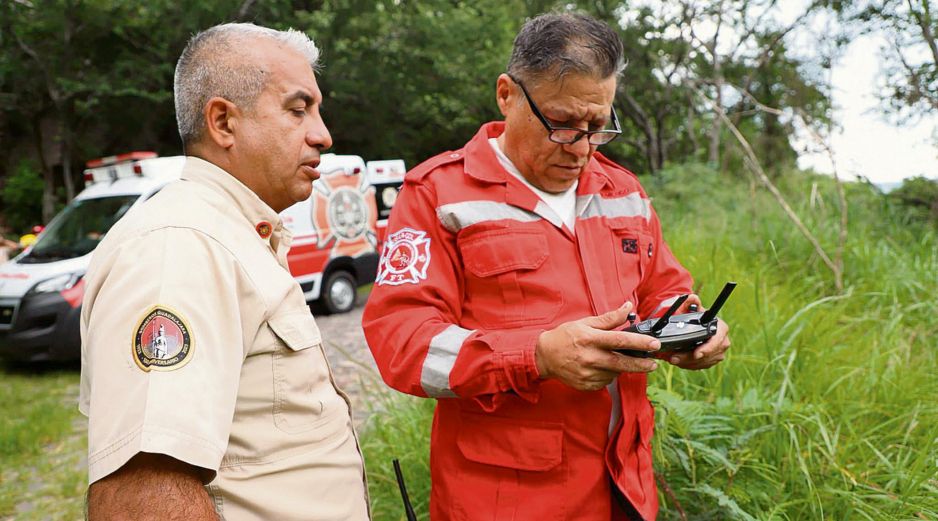 La unidad de Protección Civil y Bomberos advierte a los visitantes las dificultades y riesgos que representa la zona de la Barranca de Oblatos o Huentitán. ESPECIAL