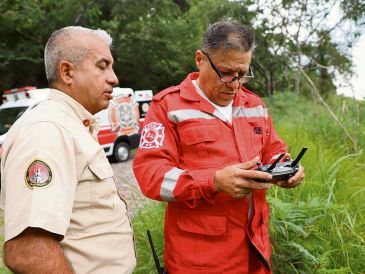 La unidad de Protección Civil y Bomberos advierte a los visitantes las dificultades y riesgos que representa la zona de la Barranca de Oblatos o Huentitán. ESPECIAL