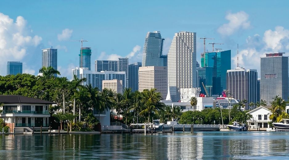 Miami a pie: una ciudad entre el mar, los rascacielos y el Art Déco