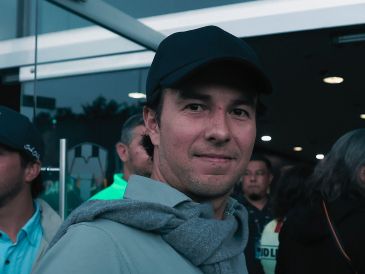 "Checo" Pérez arrastra desafortunados resultados con Cadillac en las últimas tres carreras de la Fórmula 1. Imago7 / ARCHIVO