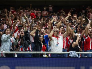 Así se vivió el Chivas vs. Xolos: una jornada en la que el futbol fue apenas una parte de la experiencia. EL INFORMADOR/ J. Acosta
