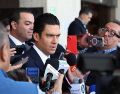 Juan Pablo Colín  afirmó que el ex gobernador anunció su regreso al cargo por orden directa del ex presidente Andrés Manuel López Obrador, con el fin de restar atención a su hijo, Andrés Manuel López Beltrán. ESPECIAL