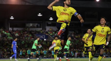 América lidera en solitario, mientras Atlas, Chivas y otros equipos buscan acercarse a la cima y asegurar su lugar en la Liguilla. IMAGO7.