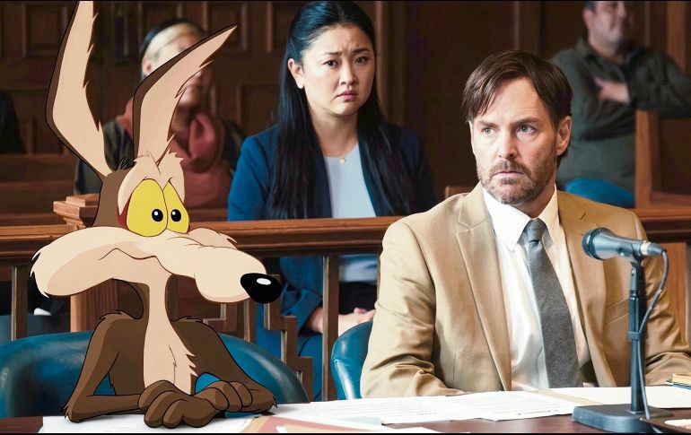 El Coyote aparece junto a Will Forte, quien interpreta a su abogado, y Lana Condor, quien da vida a Paige Avery. CORTESÍA