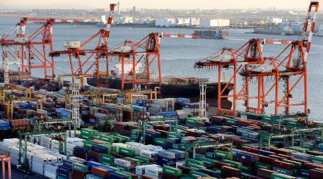 La estrategia comercial de Estados Unidos está modificando las relaciones económicas internacionales y puede generar oportunidades para México debido a su cercanía geográfica, al T-MEC y a los menores aranceles. EFE / ARCHIVO