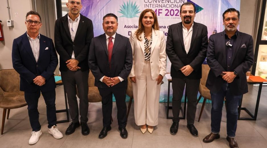 En México operan más de mil 500 marcas y más de 95 mil puntos de venta, que generan más de un millón de empleos y representan el 5 por ciento del PIB nacional. EL INFORMADOR/A. Navarro