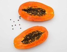 La papaya ayuda a que el cuerpo absorba con facilidad los antioxidantes. UNSPLASH / H. SURANI