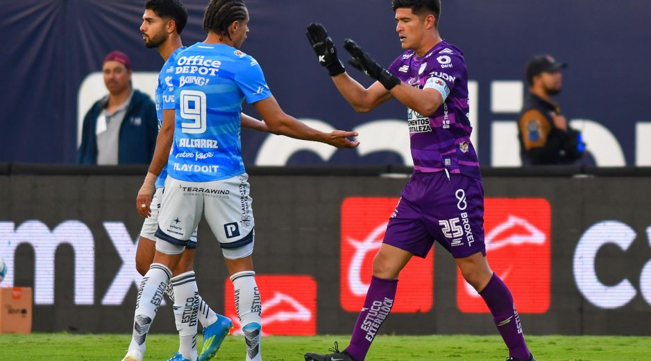 Carlos Moreno se suma a la selecta lista de porteros goleadores que han dejado huella en la historia de la Liga MX. IMAGO7.