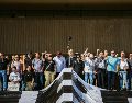 Ciudadanos y empresarios se manifestaron ayer frente al Palacio de Gobierno de Sinaloa para exigir la salida definitiva de Rubén Rocha Moya y su equipo. AFP