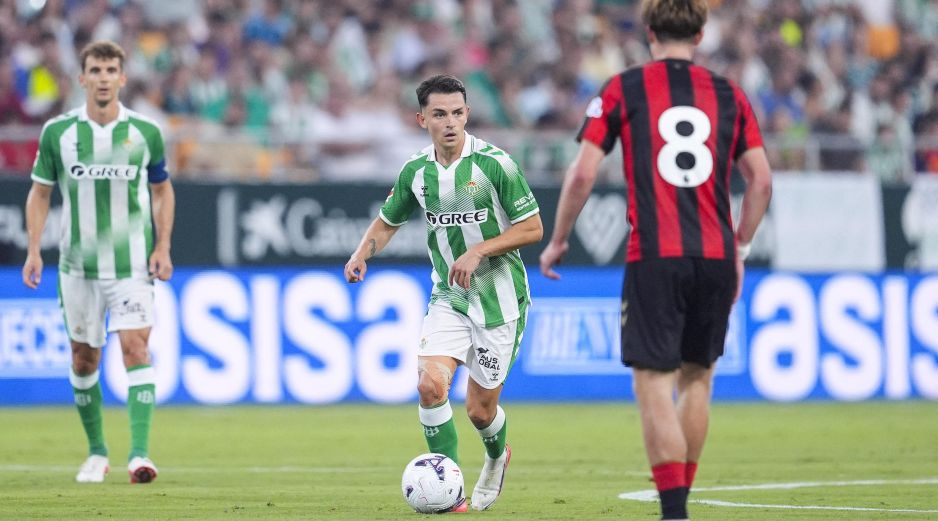 Álvaro Fidalgo podría salir como titular hoy contra el Valencia. AFP/J. Corchero