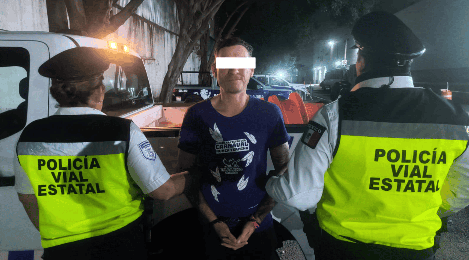 El incidente vial ocurrió en la Calle Camino Antiguo a Tlajomulco y Avenida Bosque de Mazamitla, en el municipio de Tlaquepaque. ESPECIAL/Policía Vial Jalisco