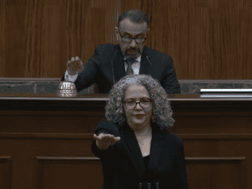 A la par de su toma de protesta en Culiacán, desde Palacio Nacional la Presidenta Claudia Sheinbaum expresó su respaldo a la designación realizada por el Congreso sinaloense. YT / Congreso Sinaloa TV