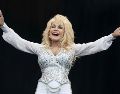 En 1993 Dolly Parton realizó un cameo interpretándose a sí misma en "The Beverly Hillbillies". EFE / ARCHIVO