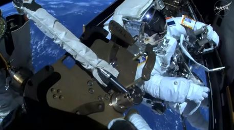 En total, la agencia espacial estadounidense calcula que la basura espacial ya supera las 9 mil toneladas. EFE/NASA