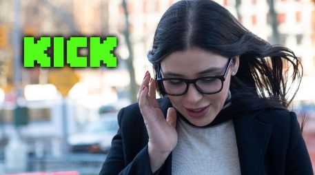 Emma Coronel durante los juicios al Chapo Guzmán en EU en 2019. AFP / ARCHIVO