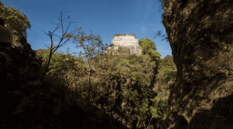 Más allá de la seguridad física de los turistas, la rehabilitación del sendero tiene un componente crucial de protección ambiental. SUN/ARCHIVO