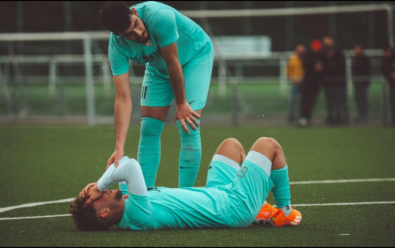 De acuerdo con la Universidad Europea de Madrid, las lesiones musculares abarcan más de la mitad de las molestias en el futbol. UNSPLASH