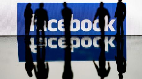 Meta pagará millones de dólares por un acuerdo sobre la adicción de adolescentes a Facebook e Instagram y reforzará la seguridad infantil. AFP/ARCHIVO