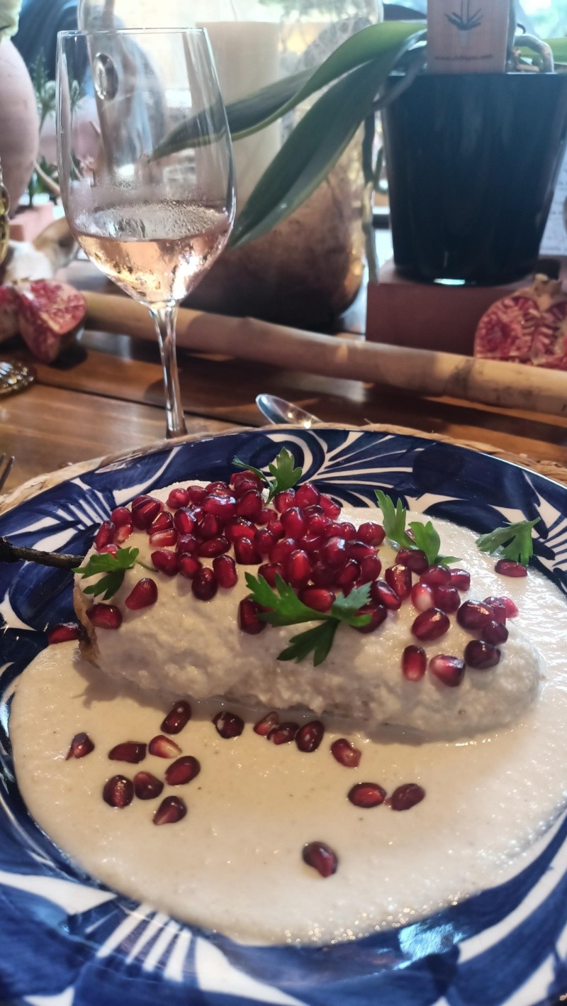 &nbsp;El tradicional Chile en Nogada con la preparación especial al estilo poblano / Foto: Cortesiá