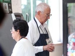 Un especialista de la UNAM destacó que los jóvenes son los primeros en salir del mercado laboral cuando la economía no crece. EL INFORMADOR / ARCHIVO