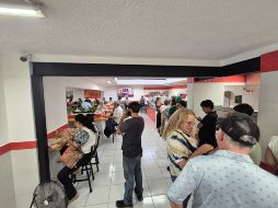 Poco más de dos mil 500 personas fueron las que participaron e hicieron la aportación para la donación en las siete sucursales de 