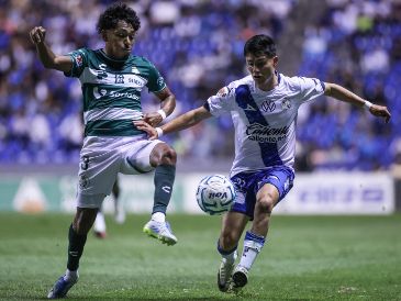 El caso entre Puebla y Santos evidenció cómo una publicación en redes puede cruzar límites y obligar a un club a disculparse públicamente. IMAGO7.