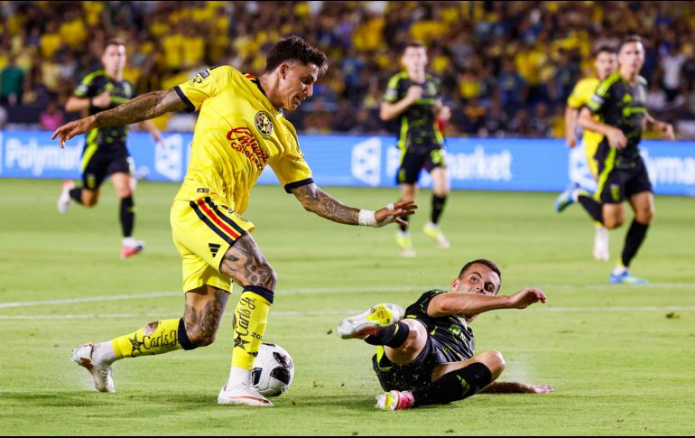 Toluca y América ganaron ayer y dejaron a la Liga MX con cuatro representantes entre los cuatro mejores del torneo. EFE/C. Torres