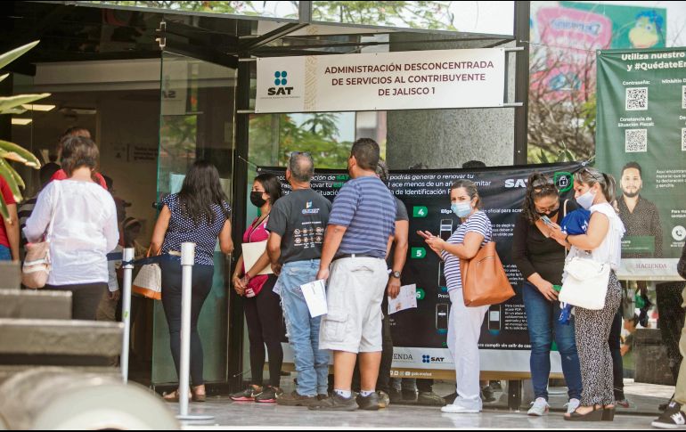 El SAT confirmó que el 17 de septiembre es la fecha límite para cumplir con ocho trámites fiscales. EL INFORMADOR/ Archivo