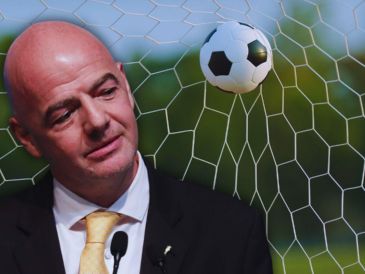 "Desde que terminó el Mundial de Futbol, la vida de Gianni Infantino, presidente de la FIFA, se volvió una pesadilla", asegura Riva Palacio. AFP / ARCHIVO