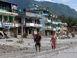 al menos 644 turistas registrados en la zona del desastre en Nepal siguen desaparecidos, 517 de ellos extranjerosEFE / NARENDRA SHRESTHA