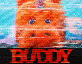 "Buddy" busca combinar terror, comedia y una estética deliberadamente inspirada en la televisión infantil de décadas pasadas. ESPECIAL/Buddy/IMdb