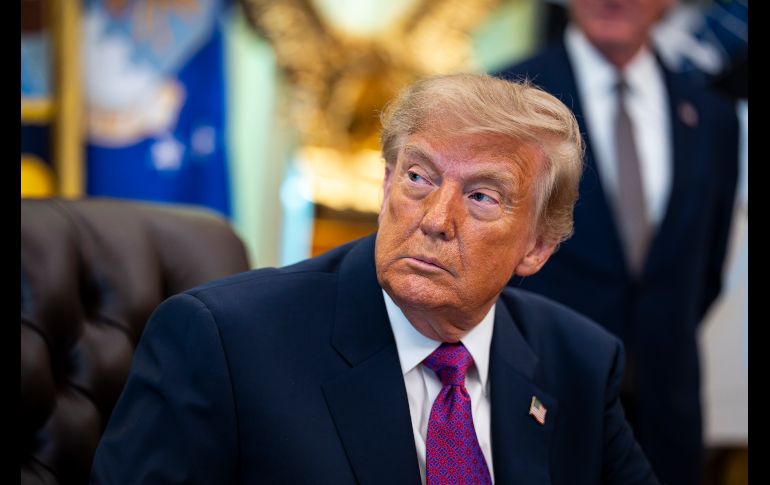 Trump ha tomado otras decisiones que limitan en general la inmigración. EFE / A. DRAGO