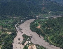 La masa glacial se habría precipitado más de mil metros de desnivel sobre la cuenca del Lhende Khola. EFE / ARCHIVO