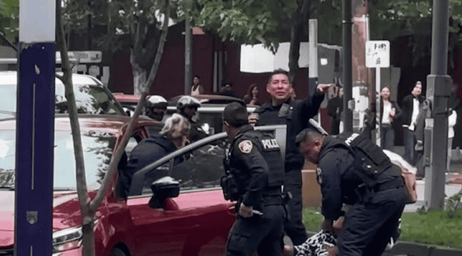 Los sujetos que se hacían pasar por agentes de la FGR quedaron a disposición de las autoridades competentes. CAPTURA DE VIDEO
