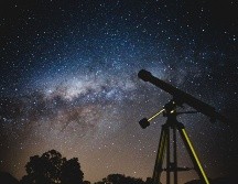 Septiembre de 2026 trae un espectáculo celestial imperdible: conjunciones planetarias, lluvia de meteoros y el equinoccio de otoño.  ESPECIAL/PEXELS
