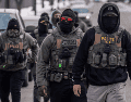 El Departamento de Seguridad Nacional, la agencia matriz del ICE, reaccionó el jueves con actitud desafiante ante los críticos del plan. AP / ARCHIVO