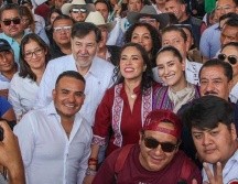 Además de la imitadora de la Presidenta, al evento acudió el senador Gerardo Fernández Noroña, lo que arreció la polémica. X/simeysenadora