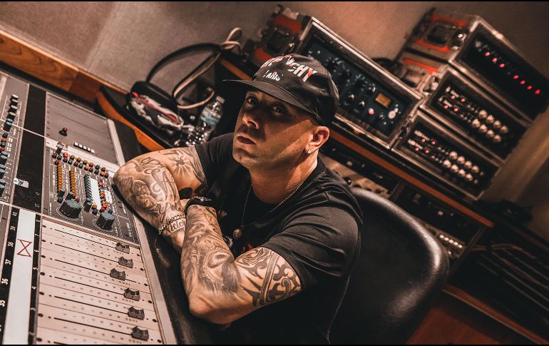 Wisin e Ivy Queen estrenan Hasta Abajo, la primera lección de la Universidad del Perreo. EFE / ARCHIVO