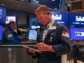 En la semana, el Dow gana un 0.5 %, el S&P 500 un 0.5 % y el Nasdaq un 0.9 por ciento. EFE/S. Yenesel