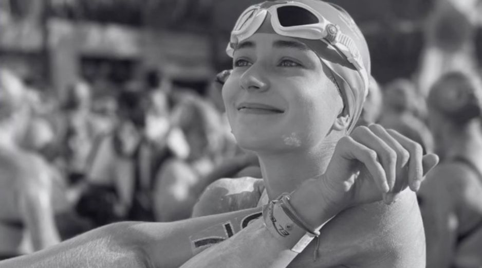 Victoria de Yturbe nadará 48.5 kilómetros alrededor de Manhattan en el reto 20 Bridges Swim. INSTAGRAM/donabrazadas