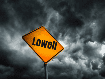 “Lowell” amaneció con vientos sostenidos de 75 km/h este sábado 29 de agosto de 2026. ESPECIAL / CANVA